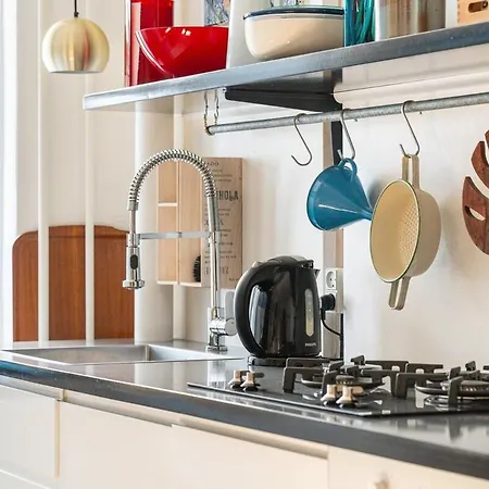 Stylish & Spacious In Trendy Norrebro Apartamento