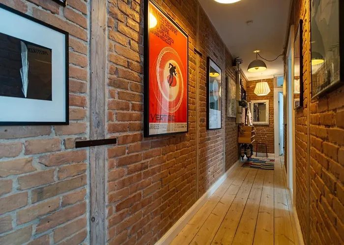 Stylish & Spacious In Trendy Norrebro *