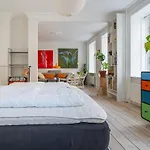 Διαμέρισμα Stylish & Spacious In Trendy Norrebro *