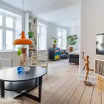 Διαμέρισμα Stylish & Spacious In Trendy Norrebro